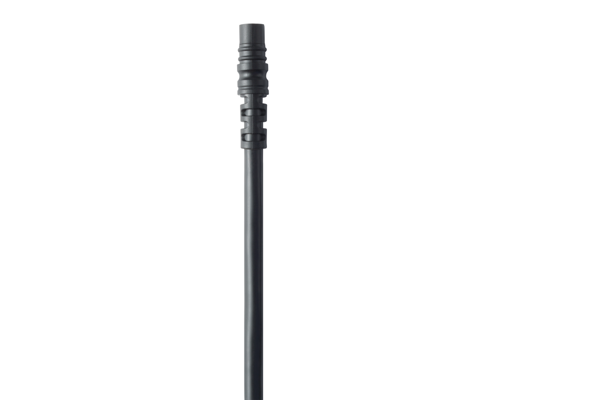 Garmin NMEA 2000® adapter cable - 4-pin female to 5-pin male