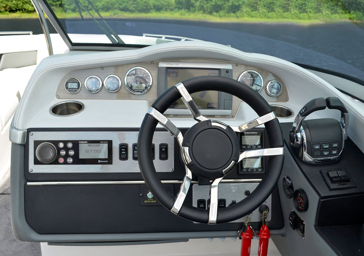Marine-Stereoanlage der Garmin Fusion® RA70-Serie, Marine-Stereoanlage MS-RA70 mit Bluetooth® 
